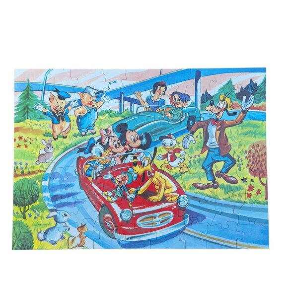 Disney Jaymar Puzzle Mickey Goofy Little Pigs Cricket Pluto Car Parade 60 Pieces - Picture 3 of 11
